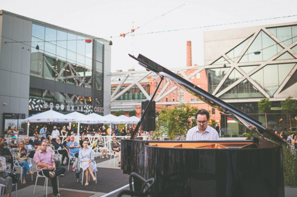 Muzyczni Koneserzy – cykl bezpłatnych wydarzeń w Centrum Praskim Koneser - FEMNEWS.pl muzyczni koneserzy