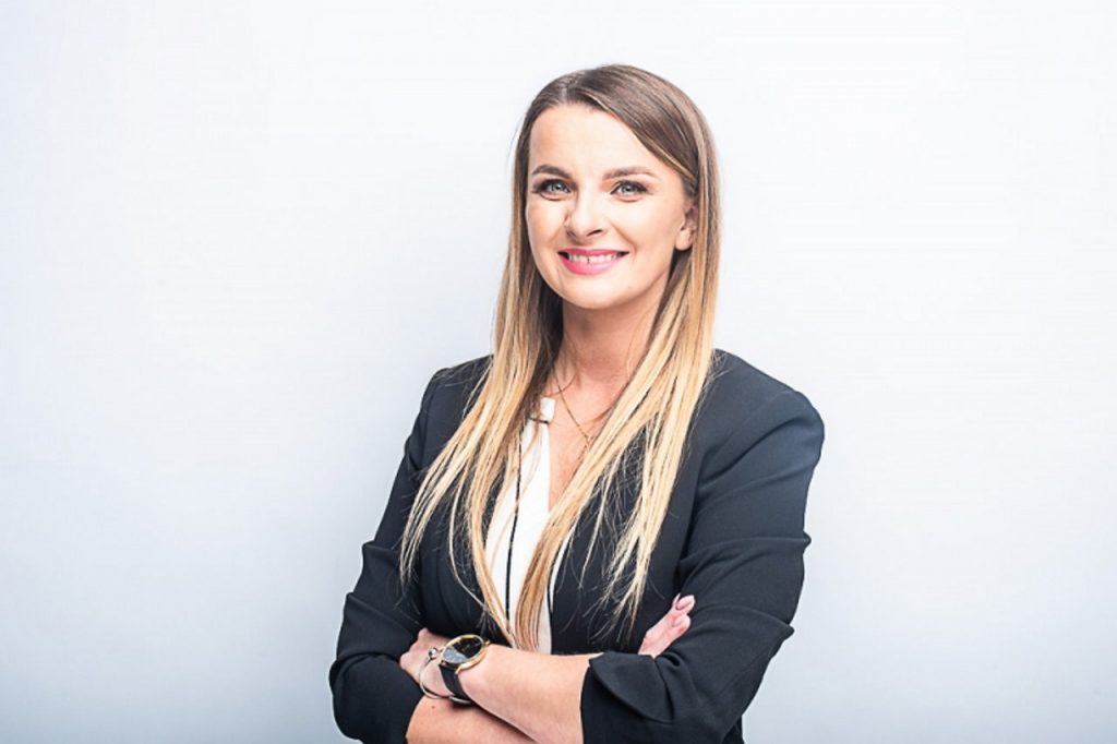 Brak porozumienia, ale praca wre - FEMNEWS.pl kompromisy