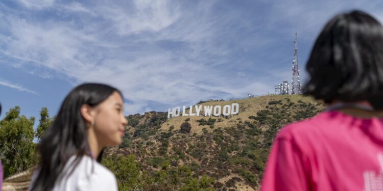 Jesienne kursy językowe w ciepłych zakątkach świata – od safari po australijską wiosnę - FEMNEWS.pl Jesienne kursy językowe w ciepłych zakątkach świata – od safari po australijską wiosnę