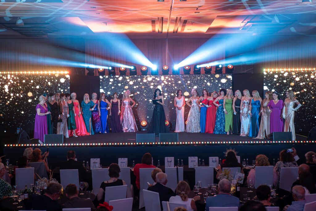 Trzecia edycja projektu „Kwiat Dojrzałości” – gala pełna inspiracji - FEMNEWS.pl Trzecia edycja projektu „Kwiat Dojrzałości” – gala pełna inspiracji