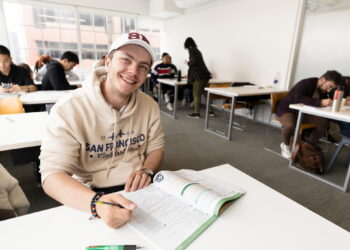 Nauka języka jako inwestycja, która realnie zmienia możliwości