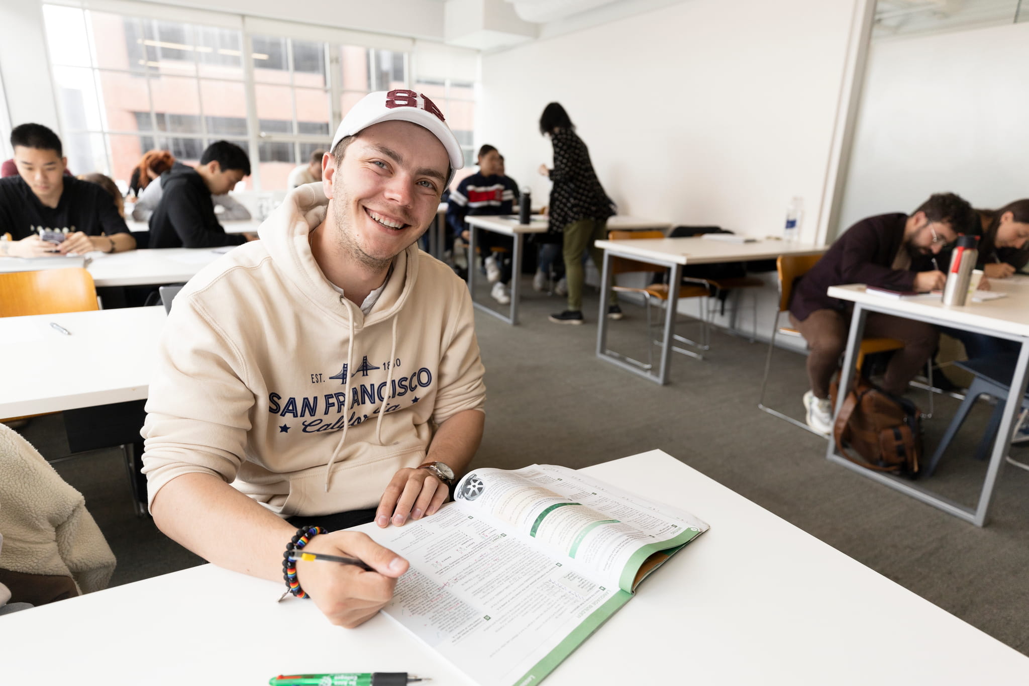 Nauka języka jako inwestycja, która realnie zmienia możliwości