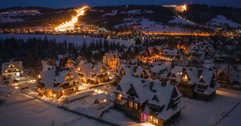 Zimowe ferie bez jednego scenariusza. Krócej, częściej i bardziej elastycznie - FEMNEWS.pl Zimowe ferie bez jednego scenariusza. Krócej, częściej i bardziej elastycznie