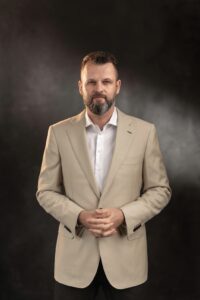 Silni, skuteczni i w kryzysie – dlaczego mężczyźni rzadziej proszą o pomoc?