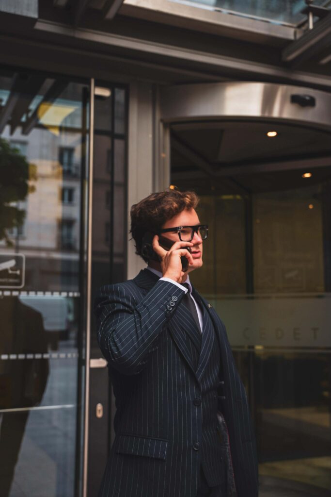 19 lat i miliard wyświetleń. Julian Heller zbudował firmę szybciej niż większość zaczyna studia