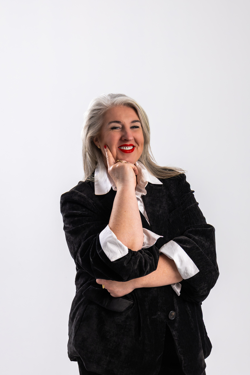 ODŁÓŻ EXCELA – IDŹ NA SPACER. DLACZEGO PRACOWNIK BEZ RUCHU TO TYKAJĄCA BOMBA I STRATY FINANSOWE?