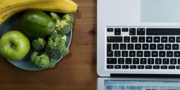 zdrowy-e-commerce-pierwszy-raport-e-izby-kompleksowo-omawiajacy-stan-zdrowia-menedzerow-zarzadzajacych-najdynamiczniej-rozwijajacym-sie-sektorem-gospodarki