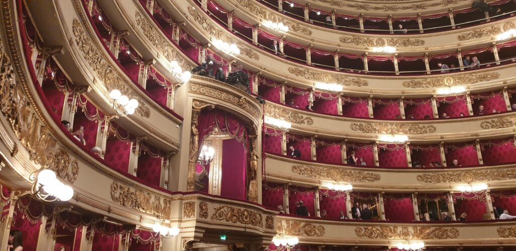 Mediolan śladami Mirandy? Dla Pleasure Travel to pestka - FEMNEWS.pl mediolan-sladami-mirandy-dla-pleasure-travel-to-pestka